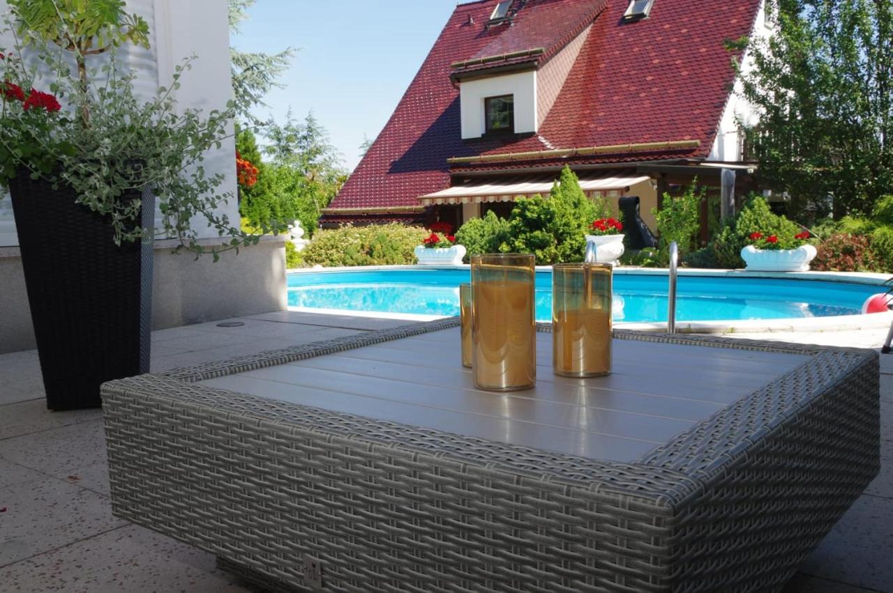 Gaestehaus Gaens - Ferienzimmer Schirgiswalde-Kirschau Extérieur photo